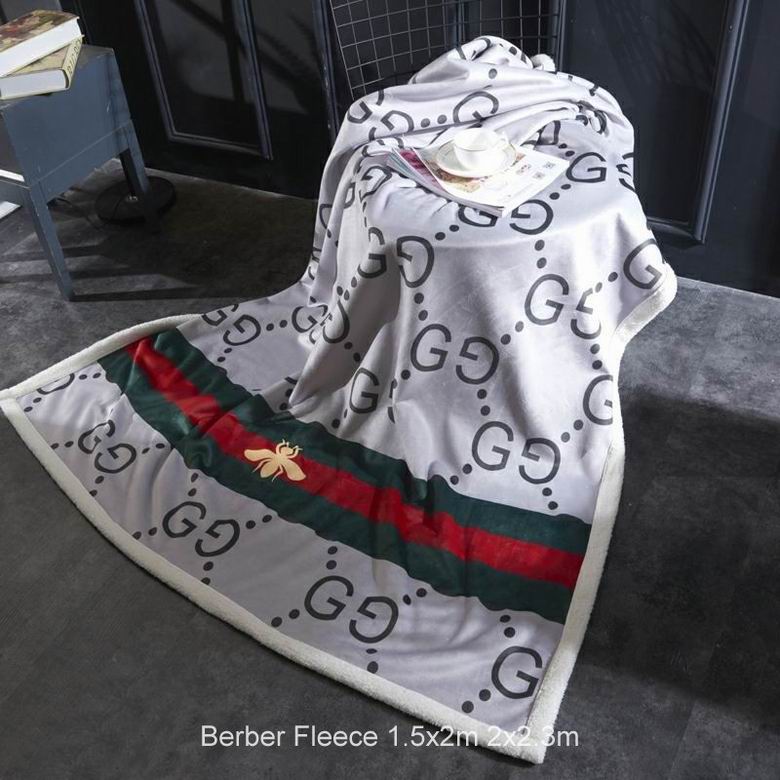Gucci 1.5x2m 2x2.3m n27